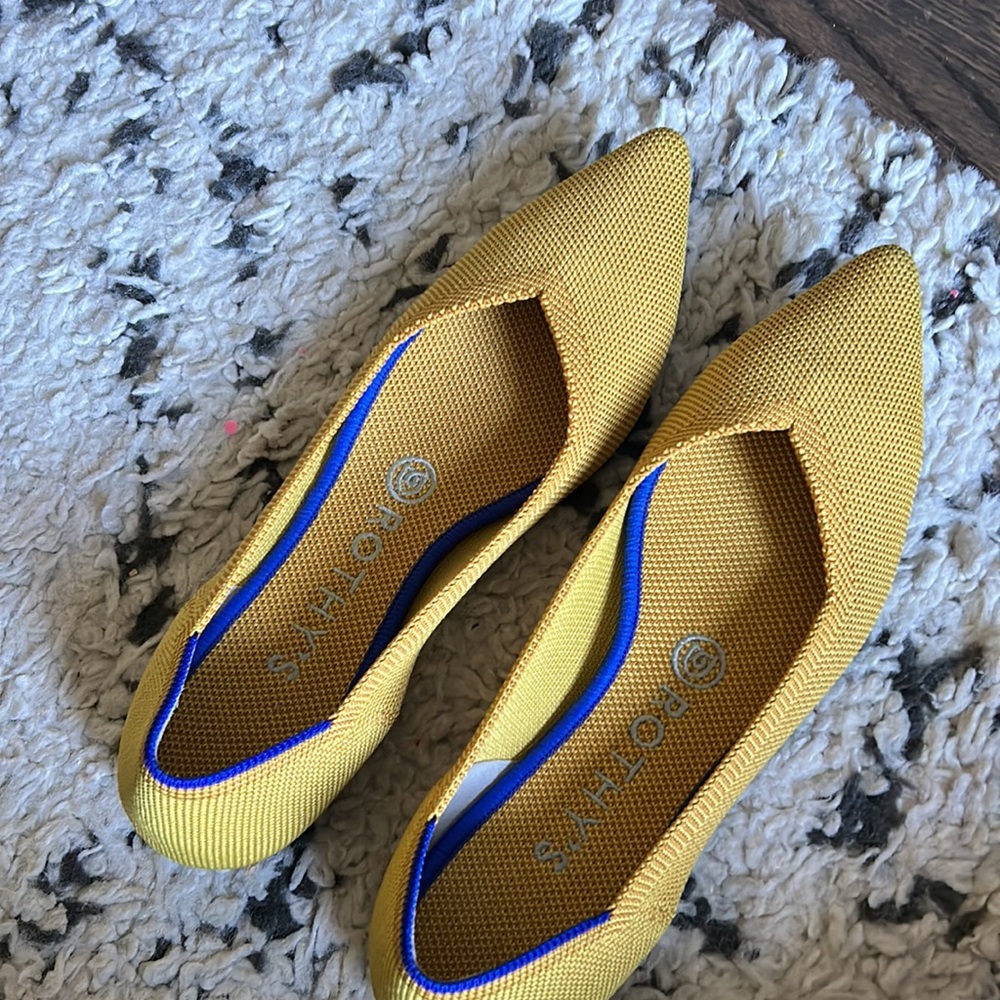 Rothy’s Yellow Sz 7.5 , in great condition